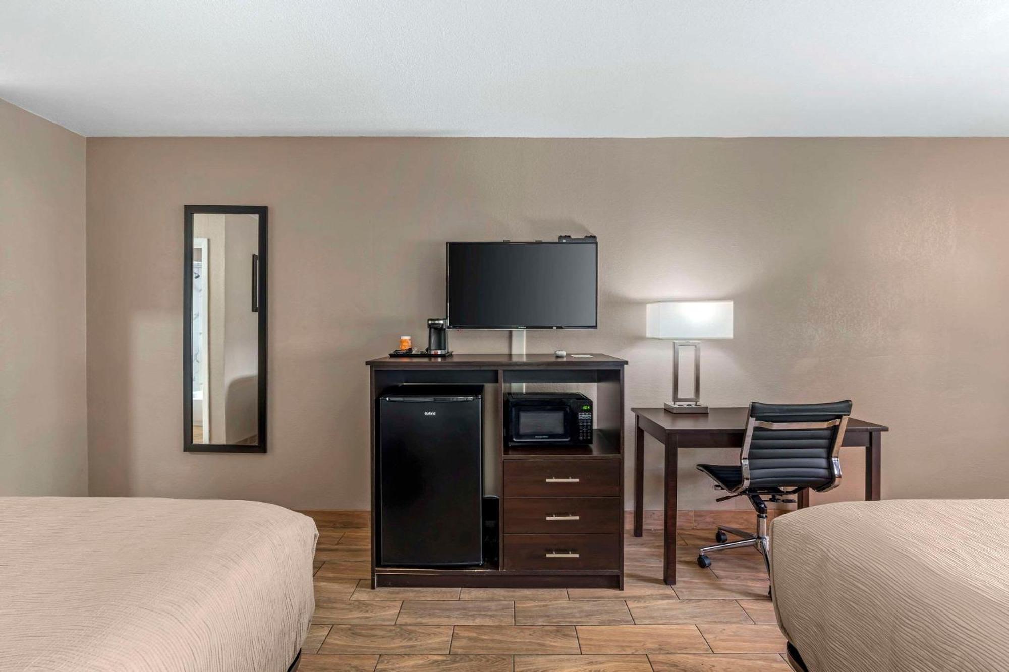 Quality Inn & Suites New Boston Luaran gambar