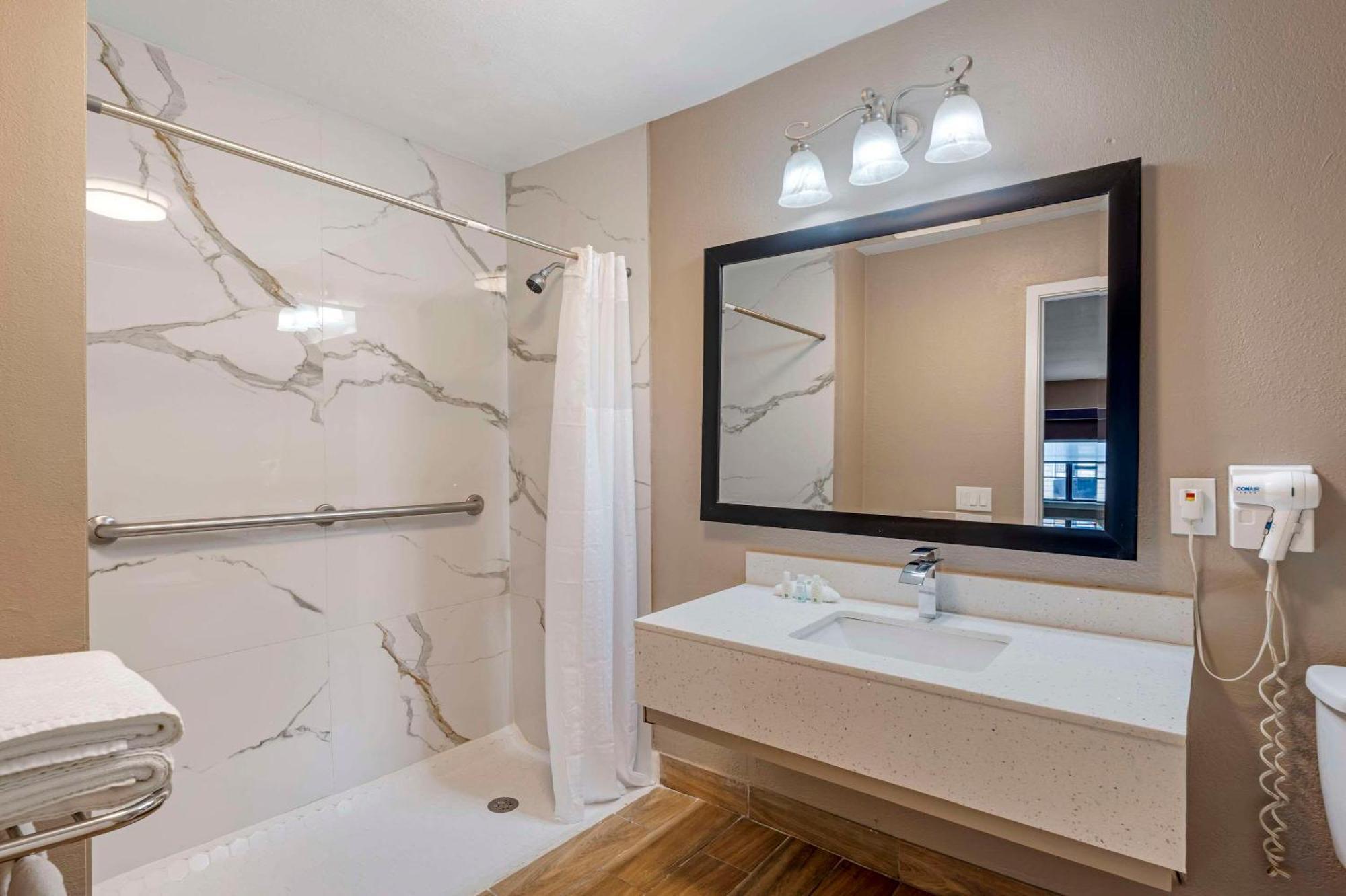 Quality Inn & Suites New Boston Luaran gambar