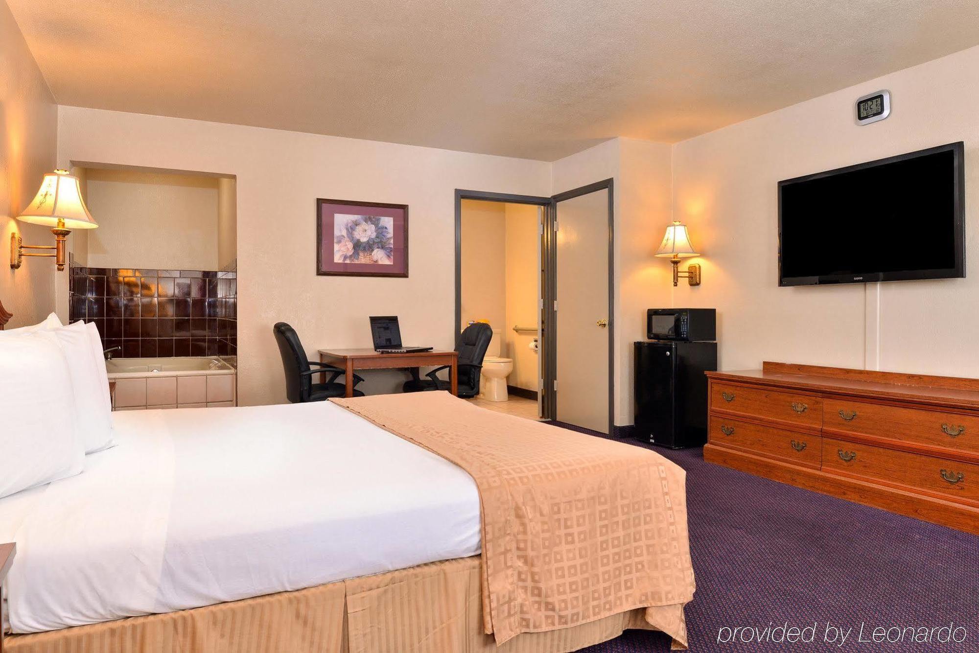 Quality Inn & Suites New Boston Luaran gambar