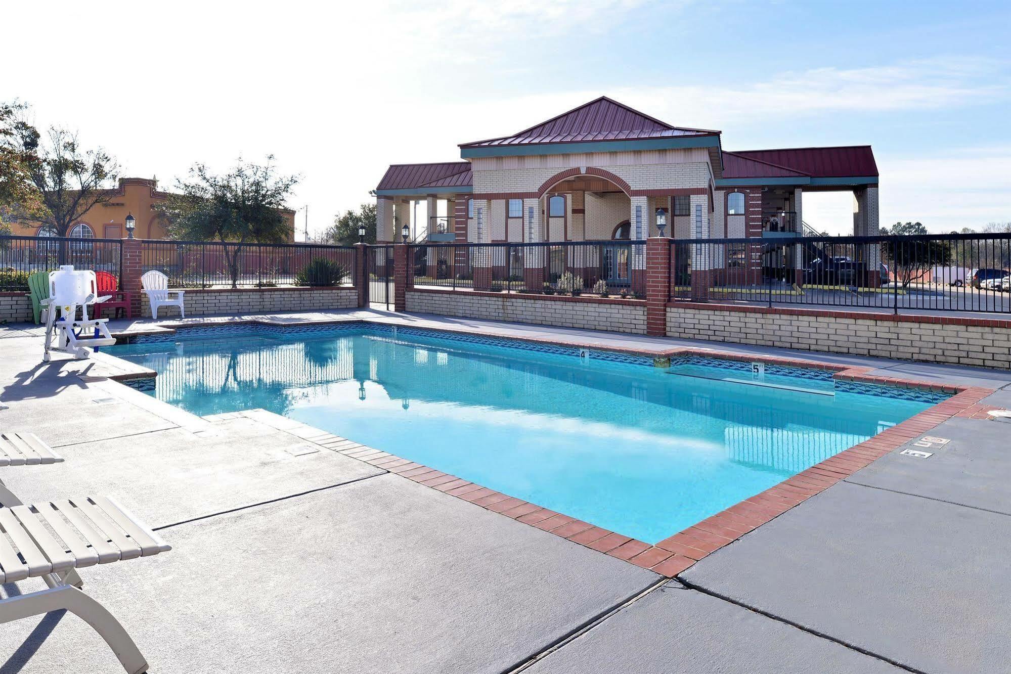 Quality Inn & Suites New Boston Luaran gambar